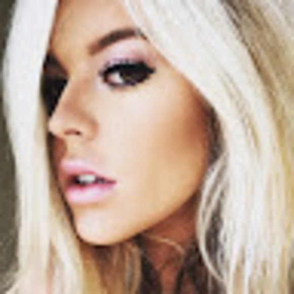 Meet your Posher, Lex - Picture 1 of 1